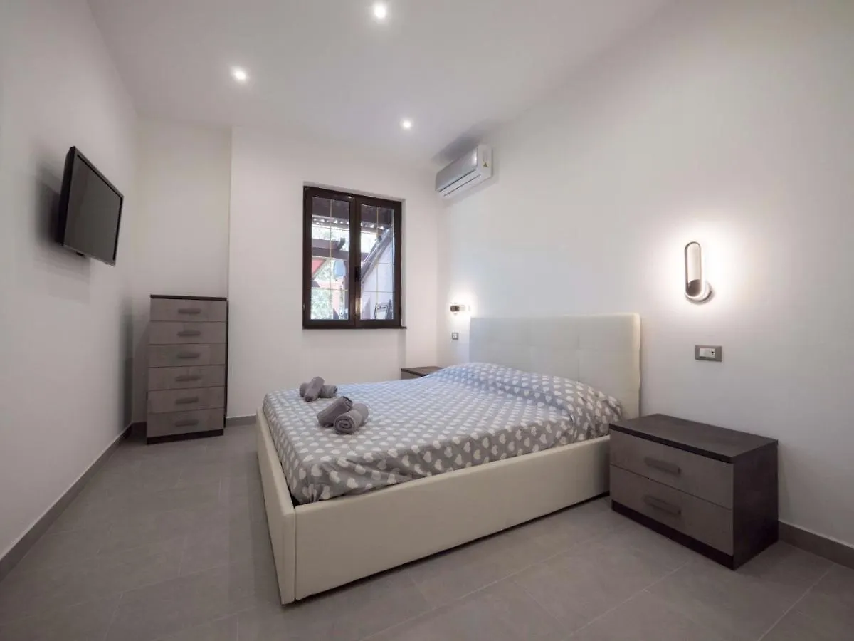 Villa Lisa Casa Vacanze Finale Ligure 0*,  Italy